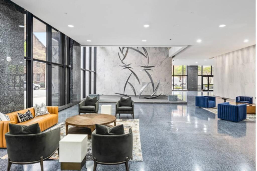 1 Bedroom Luxury