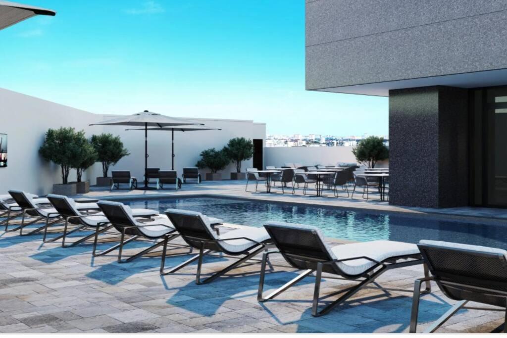 1 Bedroom Luxury