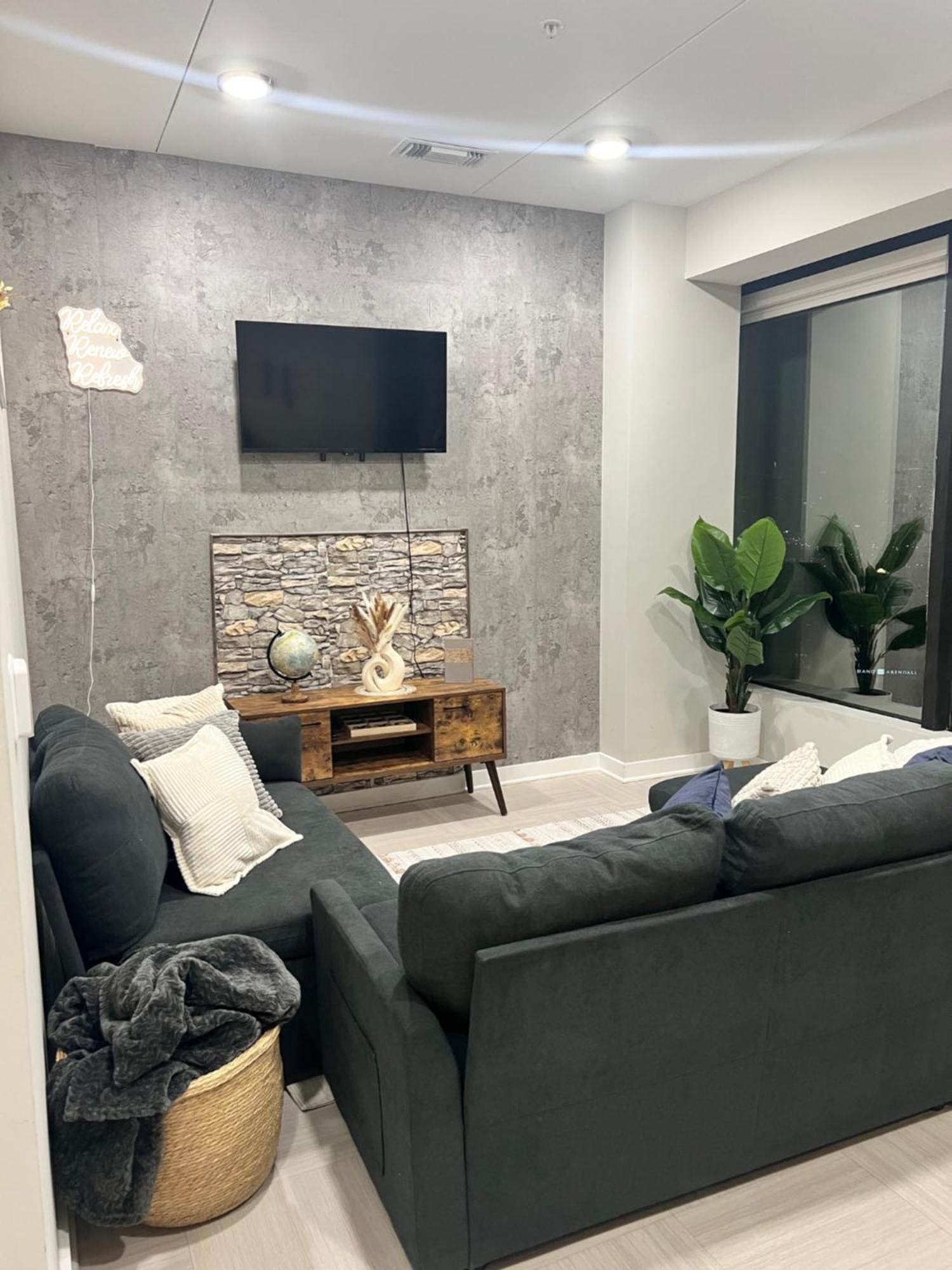 Apartment 1 Bedroom Luxury *